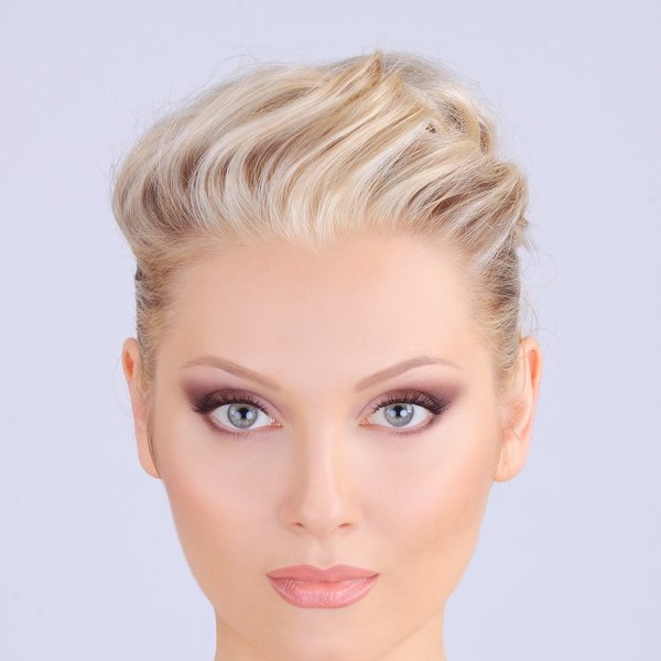http://s1.intermoda.ru/pp/w600h600/5a/8827/271f6b9388ecae847e65361982397517d6d7.jpg