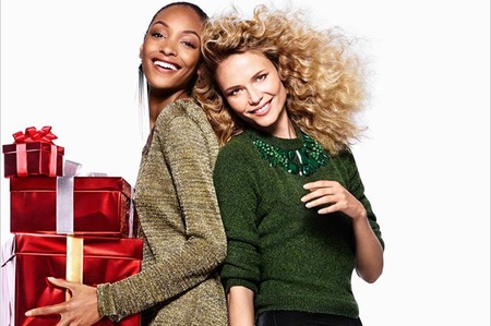 Наташа Поли и Джордан Данн в рекламе H&M. Holiday, 2015