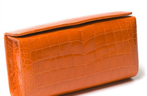Alexandra Knight - оранжевая сумочка из кожи аллигатора за 3 700 долларов