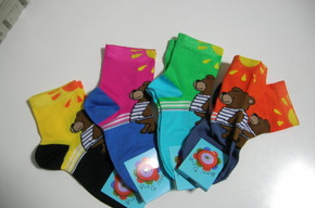 Модные детские носочки от фирмы "ADRIANTEX" (Италия).