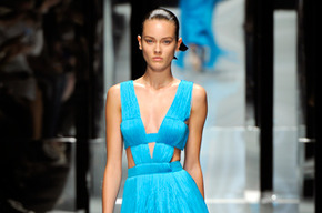Versace весна-лето 2011.