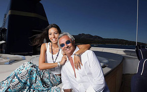 Флавио Биаторе с женой на борту яхты