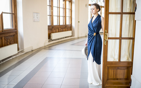 Шоурум ESTER ABNER